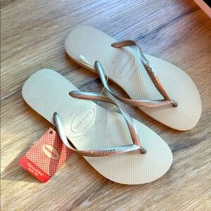 Havaianas | Size 9-10 / Size 39-40